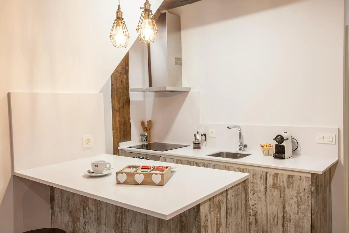 Apartment In The Old Town Bilbao 0*,